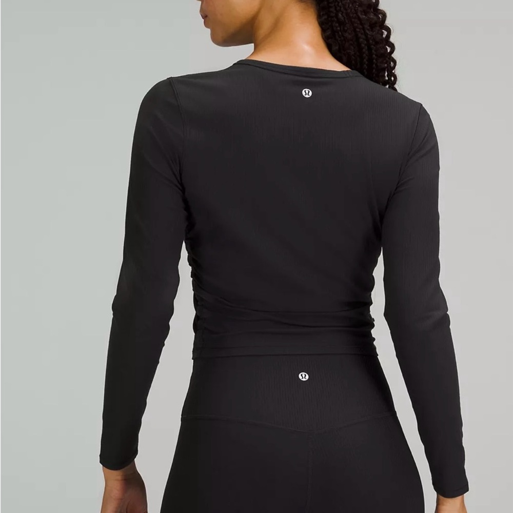 Lululemon Ribbed long sleeve Size 8